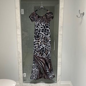 Long animal print size 8 dress. Great for black tie event